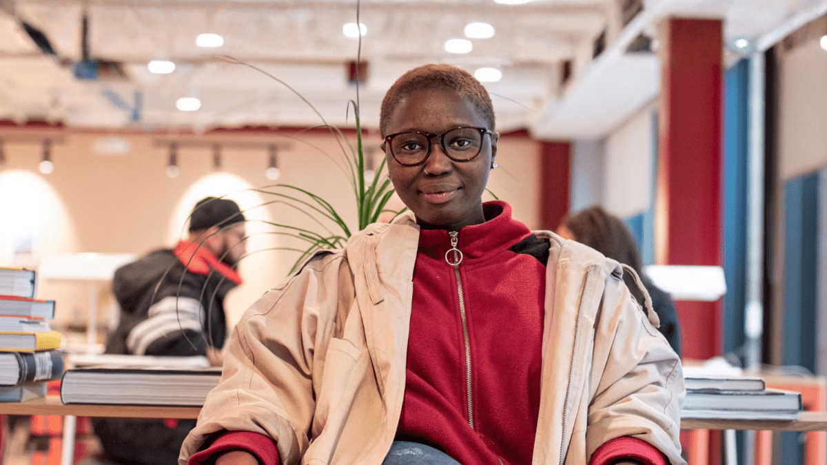 Filles Aînées : Du Fardeau Invisible à La Force Collective avec Yasin Bojang de Home Girls Unite